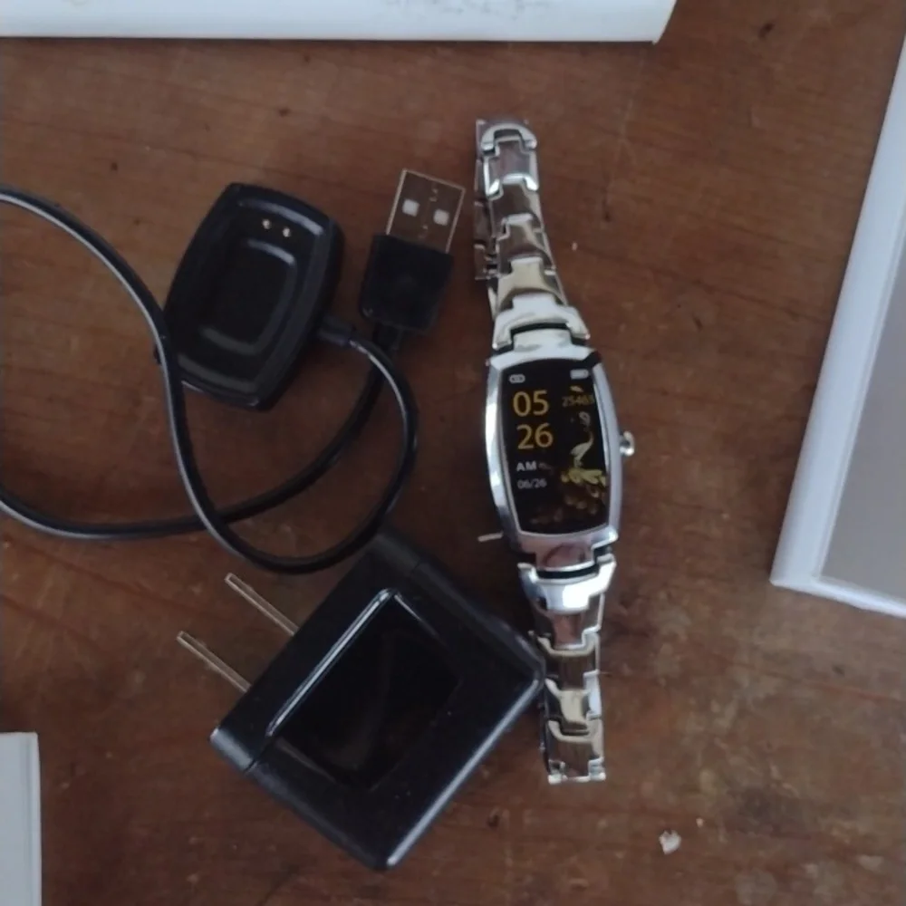 New Smartwatch with Silver and Black Adjustable Band